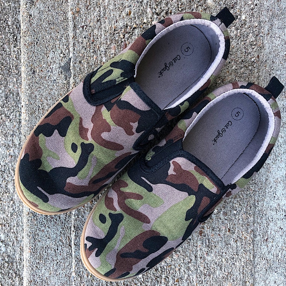 Cat & Jack Camouflage Sneakers
